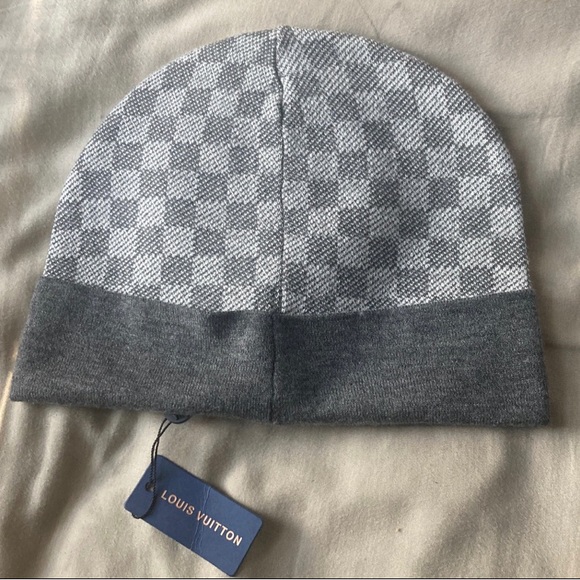 Louis Vuitton Beanie - Picture 2 of 6